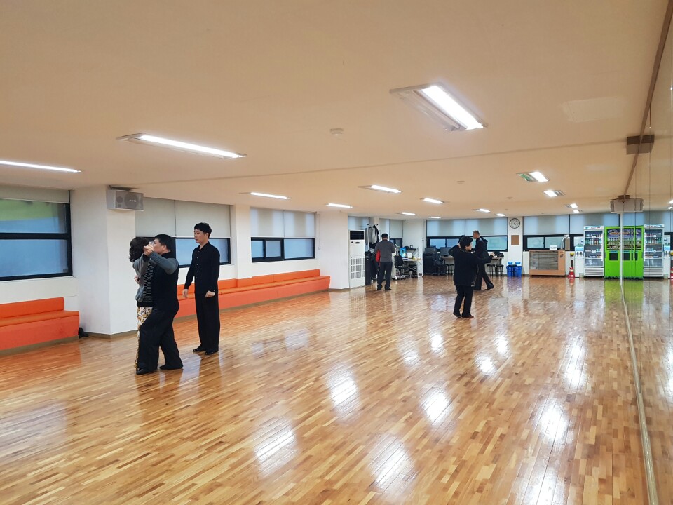 1935319850_k7x5JHg6_5145e727268a44f35ad6050634168e25ea10068d.jpg 이미지크게보기