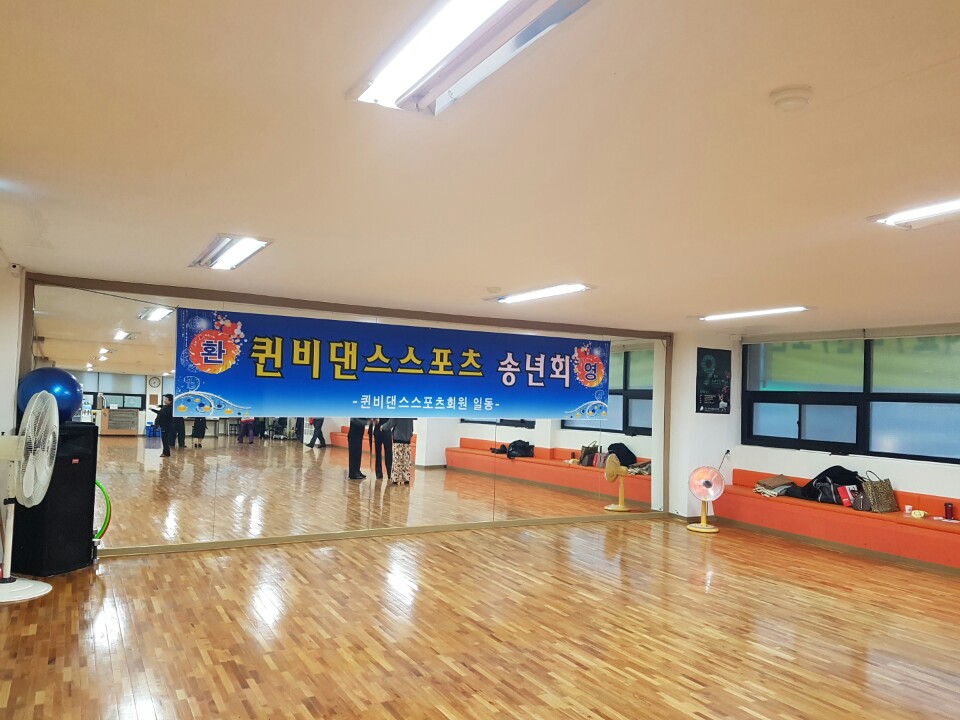 1935319850_wunVOMrp_3a88a35f27c2ca41809445a71bb28164dd23a080.jpg 이미지크게보기